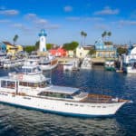 Party on a yacht in Los Angeles