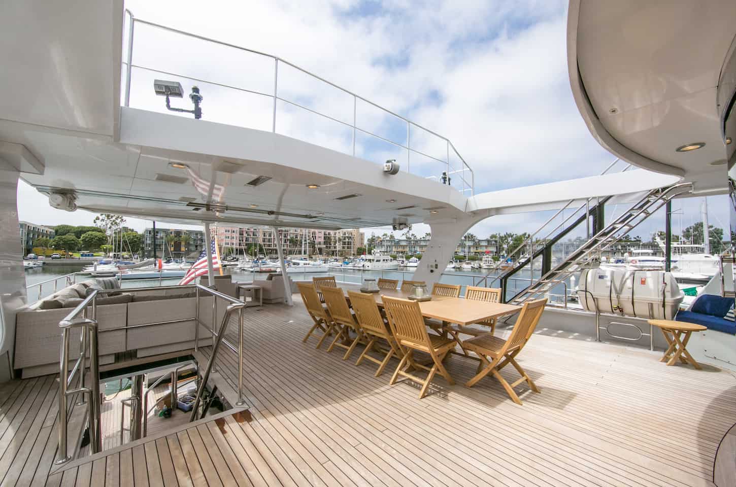 yacht rental for a day near me